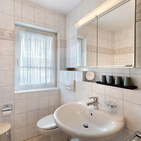 Deutscher Hof Gasthof 3*